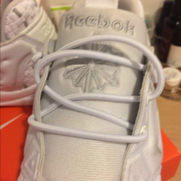 Reebok Furylite sz 6 - Picture 2 of 3